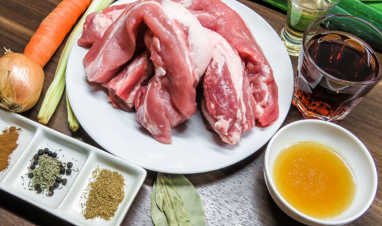 Ингредиенты для свинины в карамели